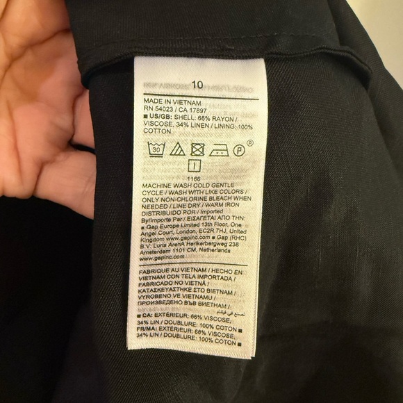 NWT Banana Republic Viscose Linen Blend Black Maxi Dress SZ 10 Purchased 6/1/25 - Picture 2 of 11